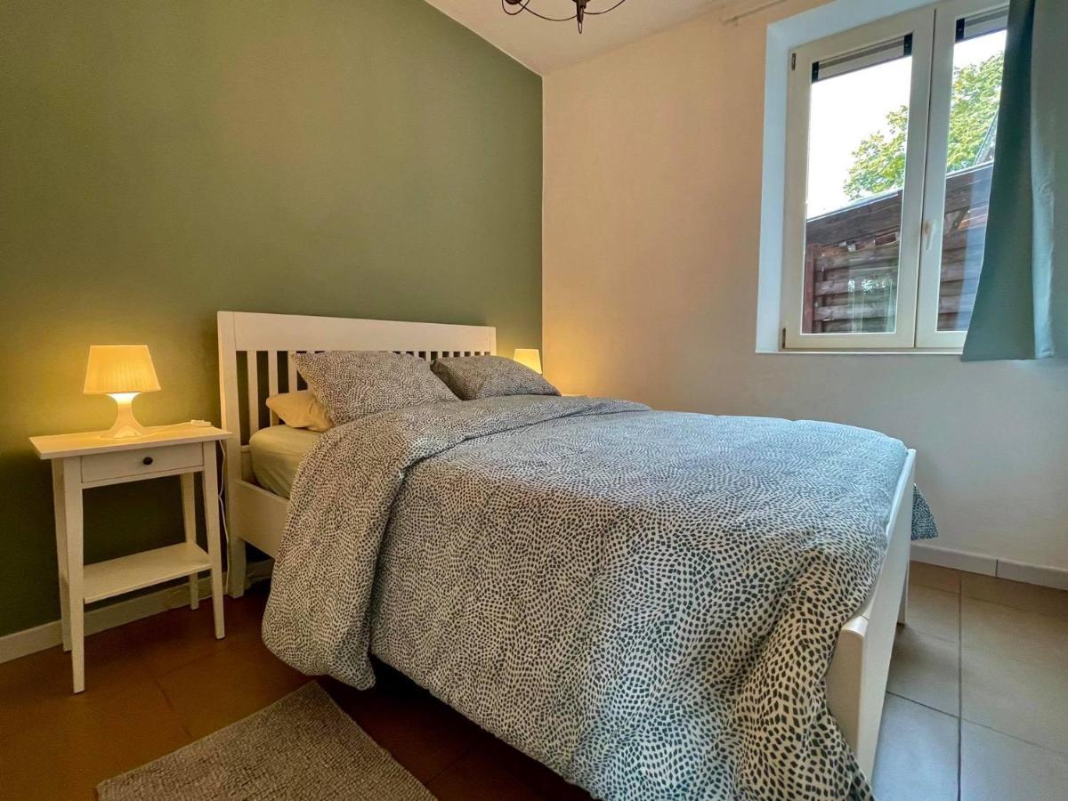 L'Appartement D'Houyet - Esc'Appart Екстериор снимка